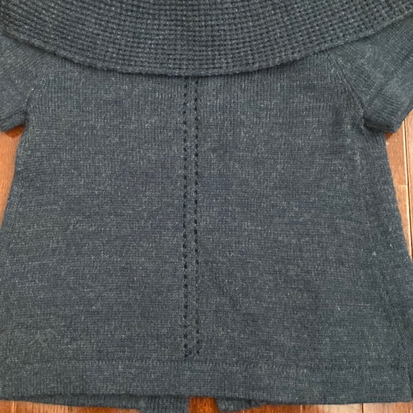 Even for Girls Short Sleeve Sweater - Picture 10 of 13